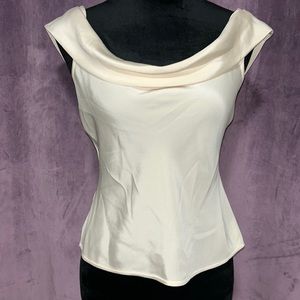 Womens Chatta B Top